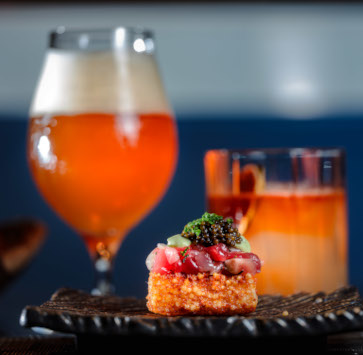 Drinks with Tom kha, rice cracker